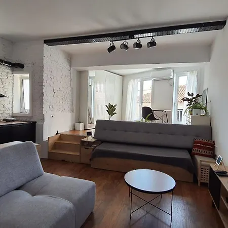 Apartment Duo Center *